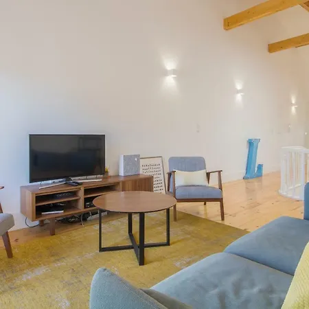 Loft D. João Iv * Porto